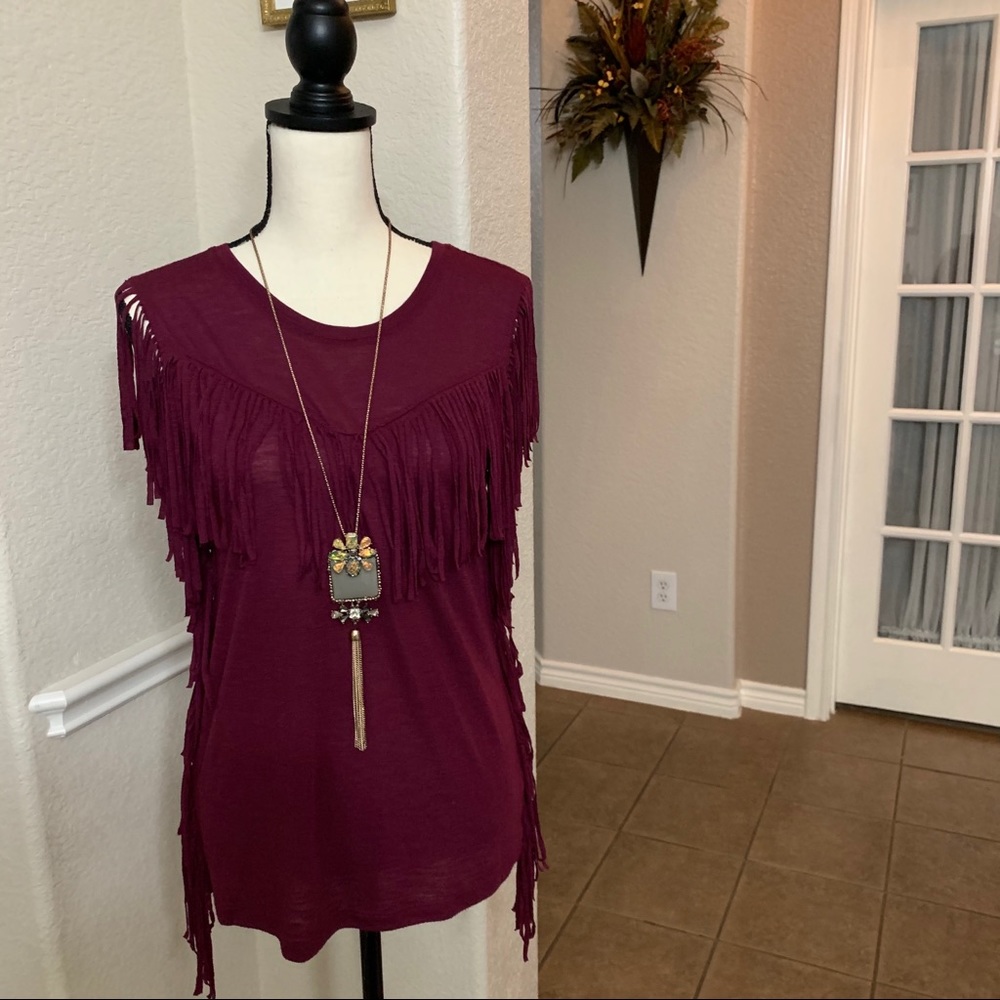 Xhilaration maroon fringe top Size XS - Picture 7 of 14
